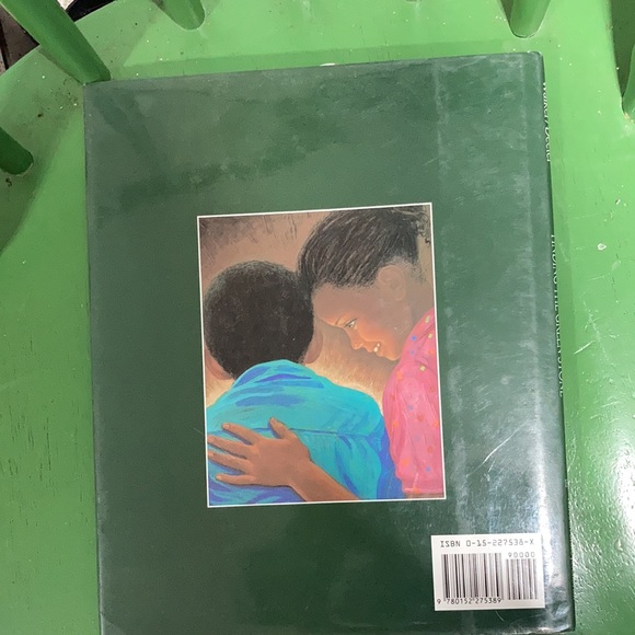 Hardback book “Alice Walker Finding the Greenstone”paintings by Catherine Deeter - Picture 2 of 9